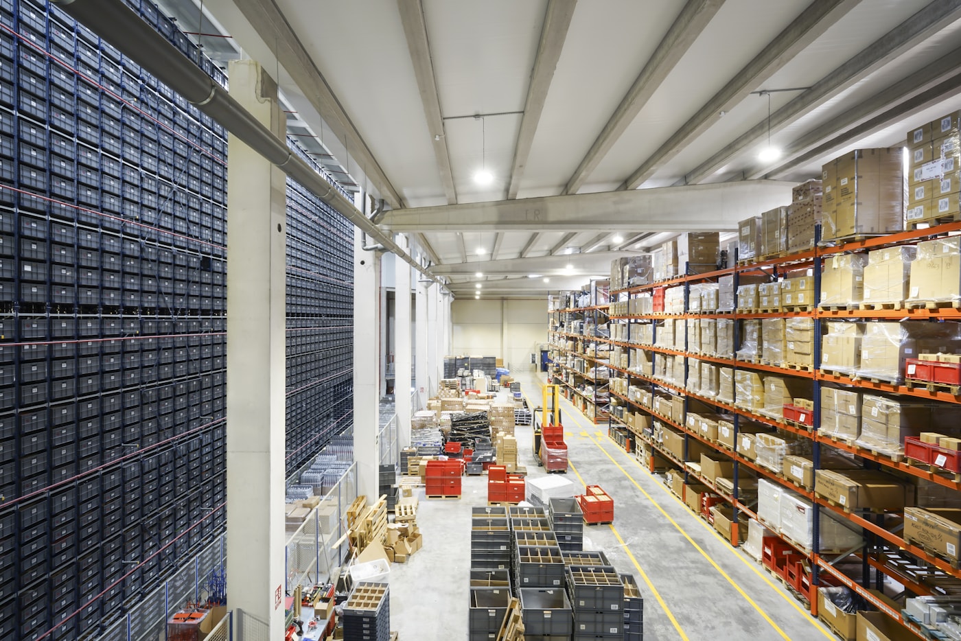 A modern warehouse distribution aisle